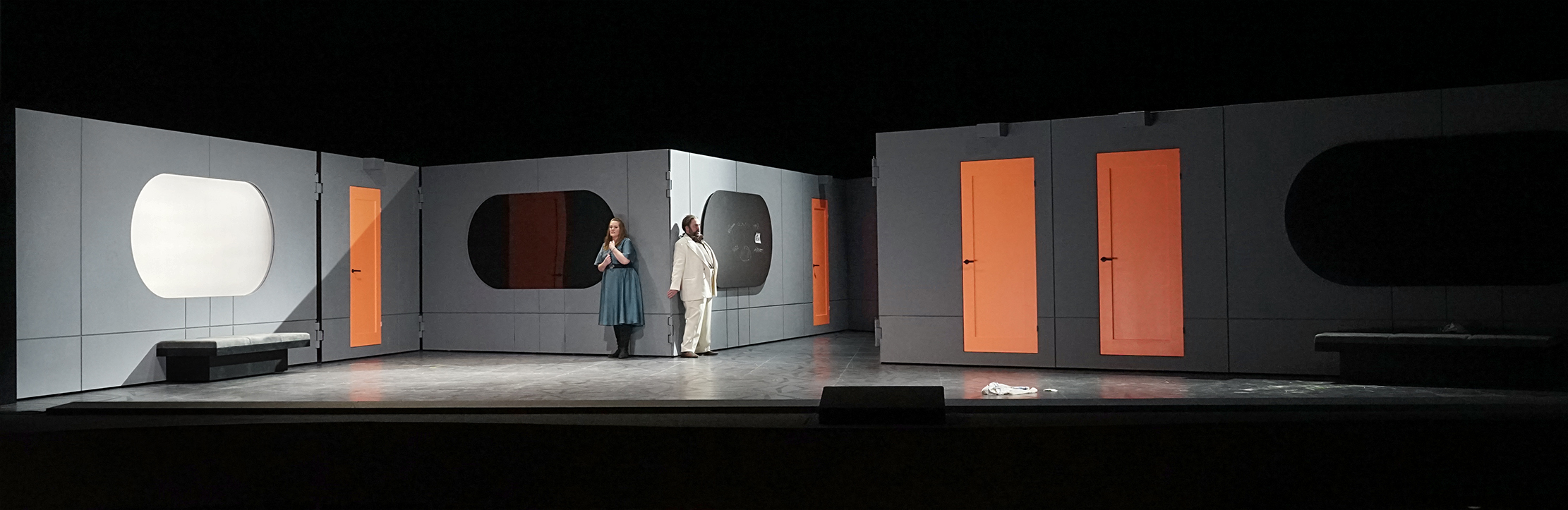 Klaus Grünberg set design, lighting: Simon Boccanegra (Giuseppe Verdi), Aalto Theater, Essen, 2023