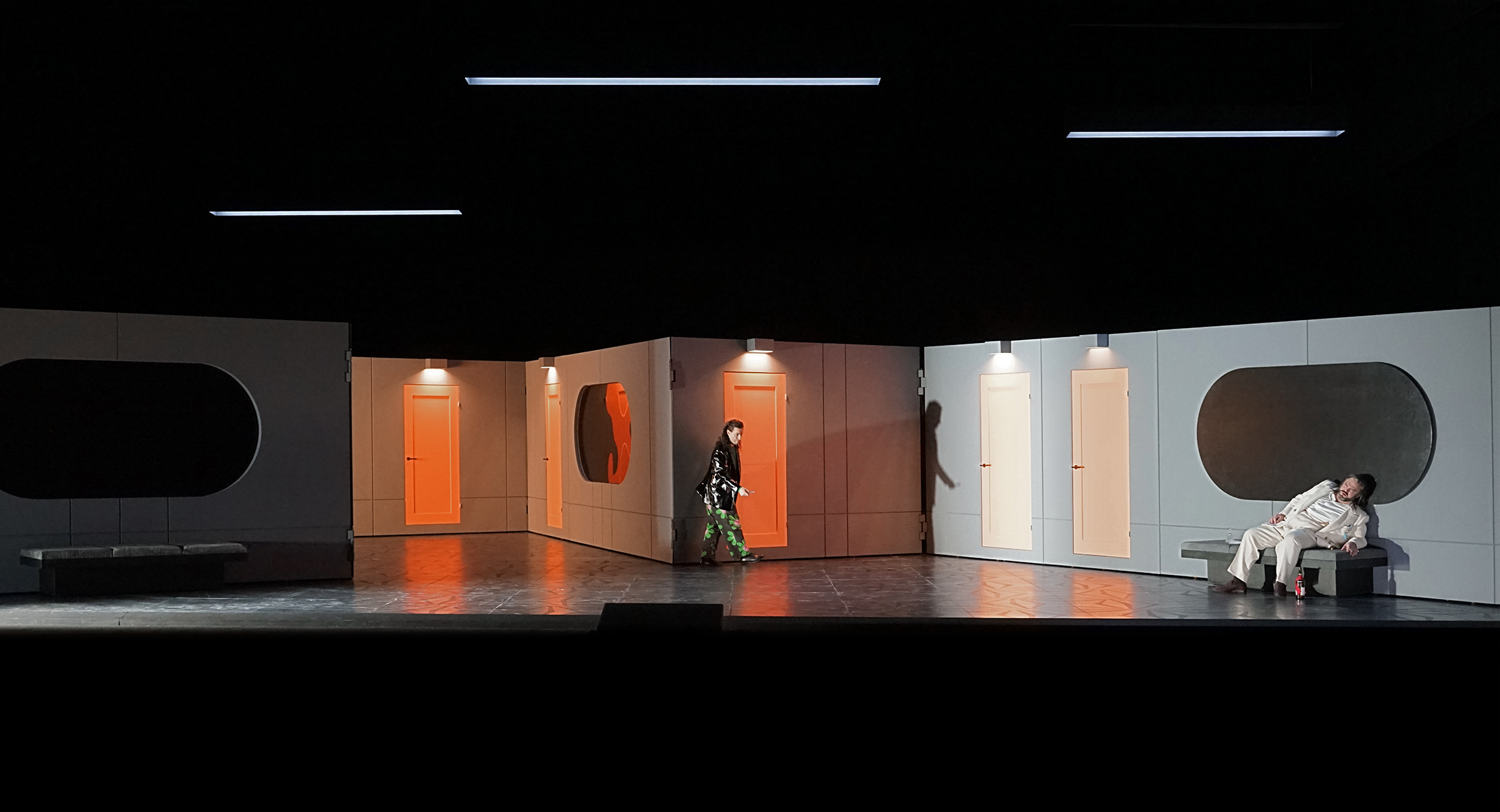 Klaus Grünberg set design, lighting: Simon Boccanegra (Giuseppe Verdi), Aalto Theater, Essen, 2023