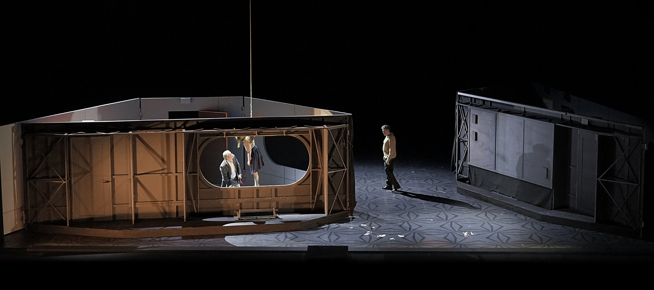 Klaus Grünberg set design, lighting: Simon Boccanegra (Giuseppe Verdi), Aalto Theater, Essen, 2023