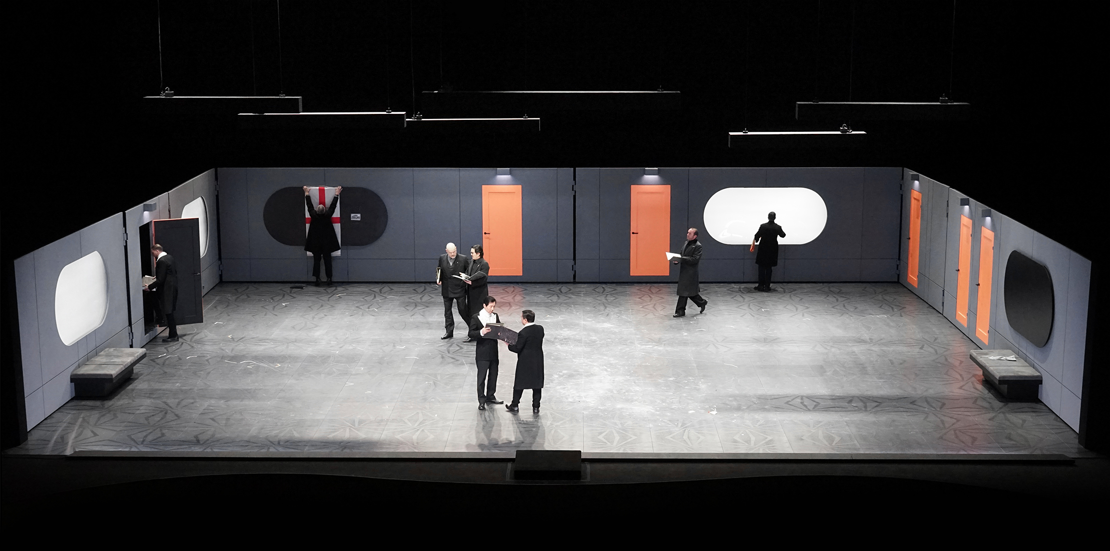 Klaus Grünberg set design, lighting: Simon Boccanegra (Giuseppe Verdi), Aalto Theater, Essen, 2023