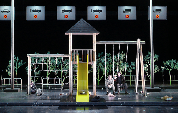 Klaus Grünberg, set and light design for Carmen, Oper Leipzig, 2009