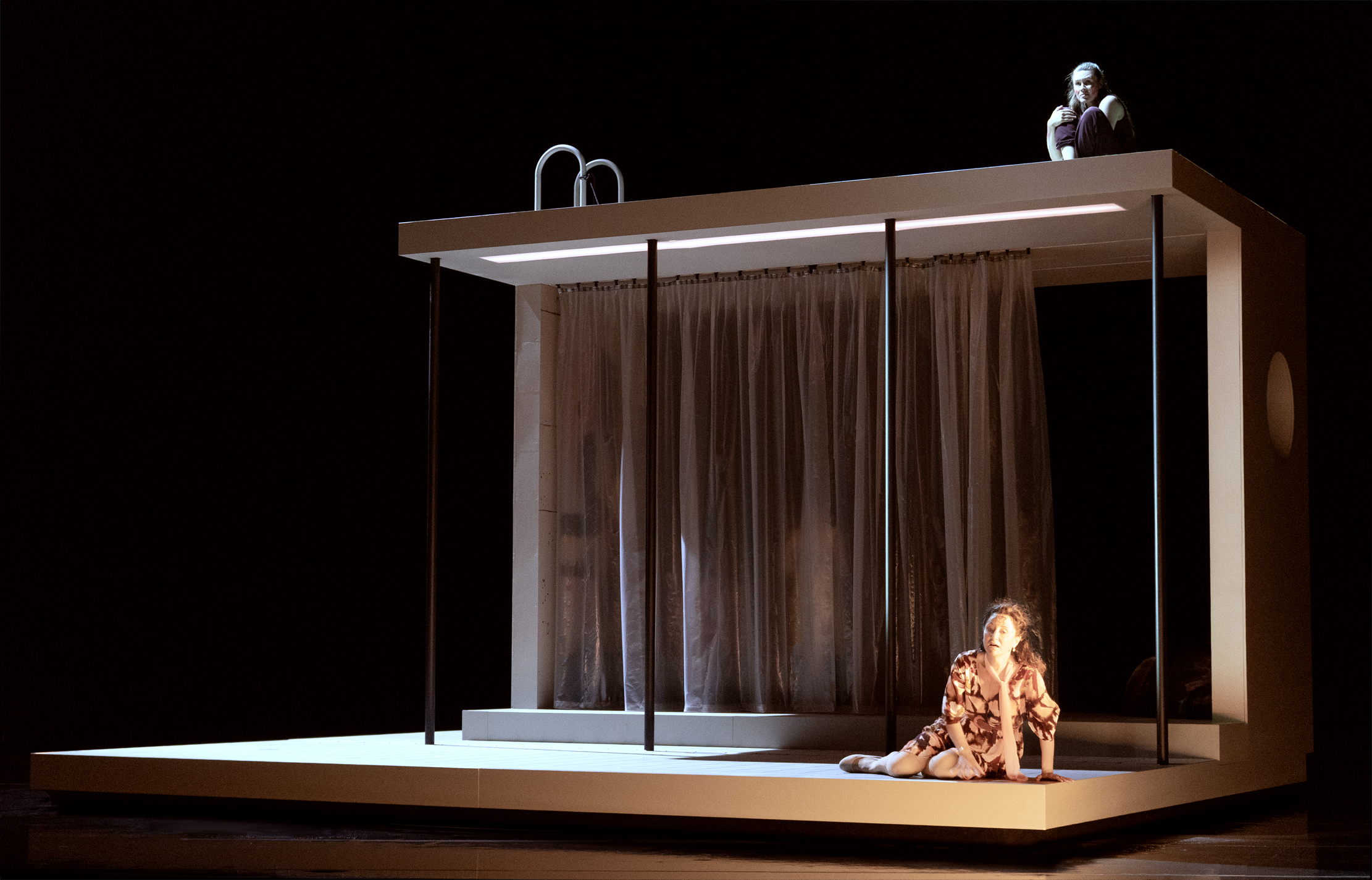 Klaus Grünberg, set and light design for Giulio Cesare in Egitto (Händel), Nationaltheater Mannheim, 2025