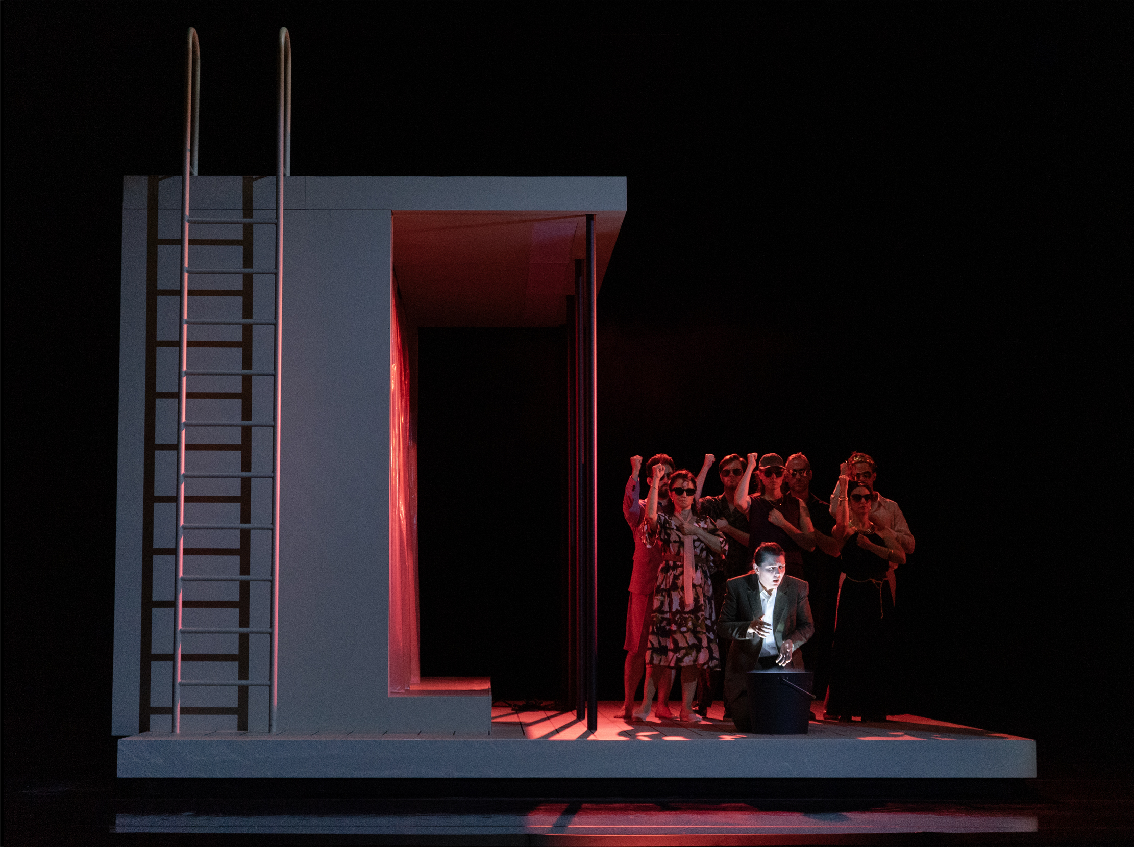 Klaus Grünberg, set and light design for Giulio Cesare in Egitto (Händel), Nationaltheater Mannheim, 2025