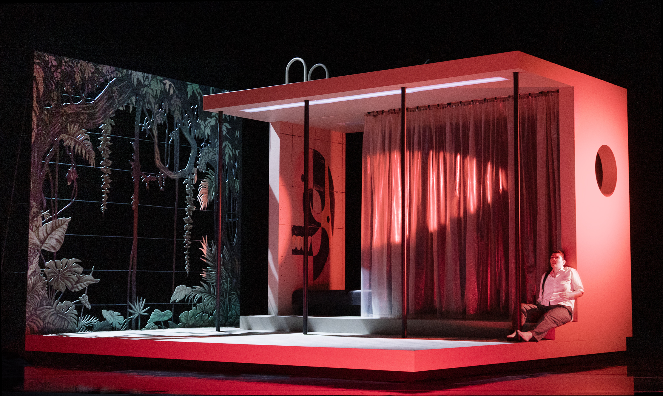 Klaus Grünberg, set and light design for Giulio Cesare in Egitto (Händel), Nationaltheater Mannheim, 2025