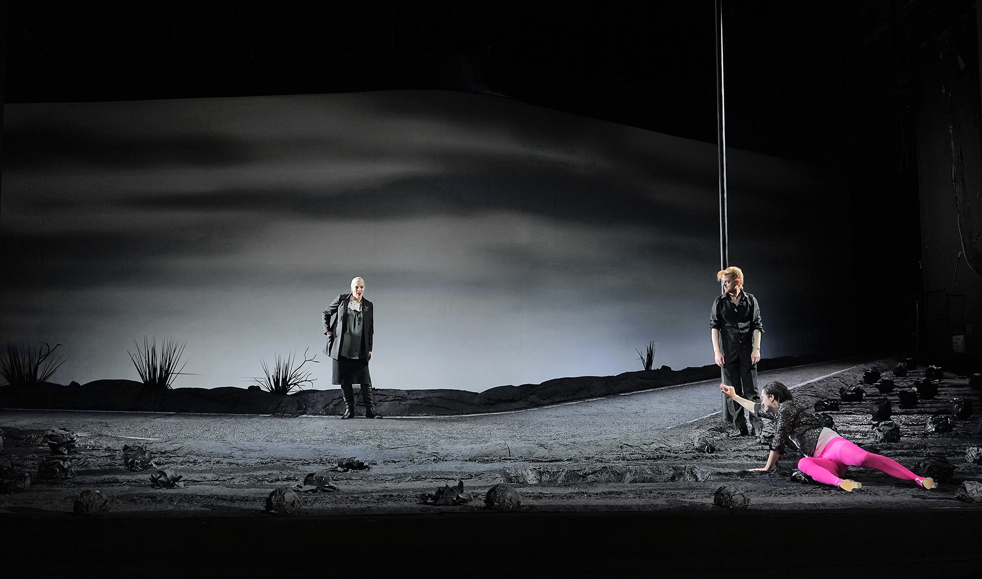 Klaus Grünberg, set and light design for Don Giovanni (Mozart), Theater Bremen, 2019