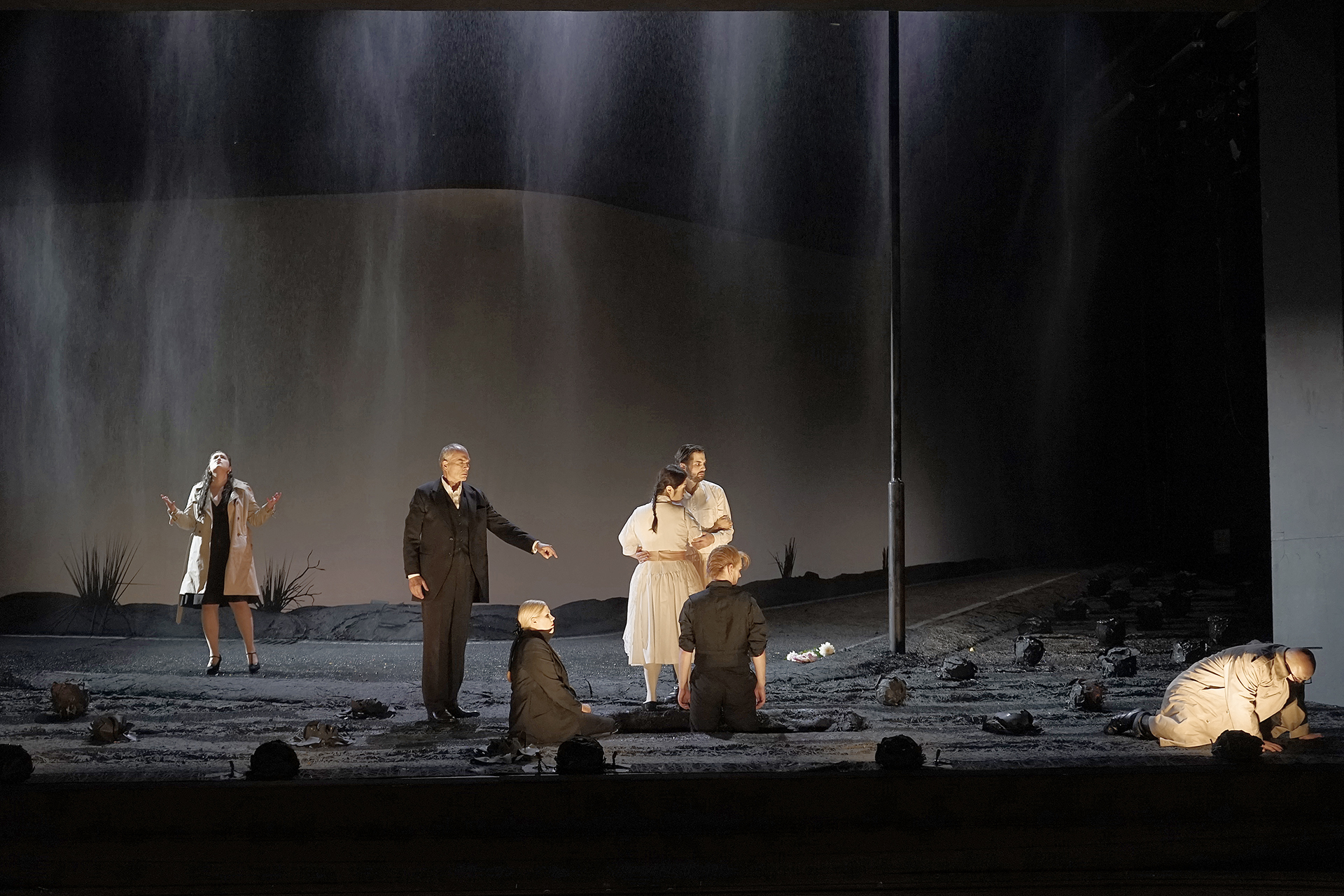 Klaus Grünberg, set and light design for Don Giovanni (Mozart), Theater Bremen, 2019