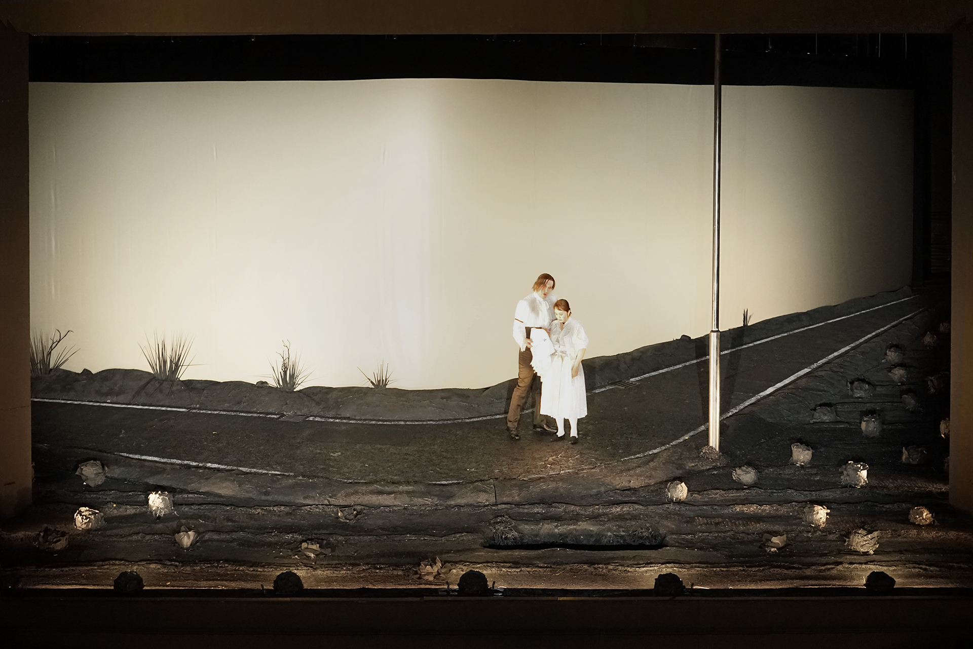 Klaus Grünberg, set and light design for Don Giovanni (Mozart), Theater Bremen, 2019