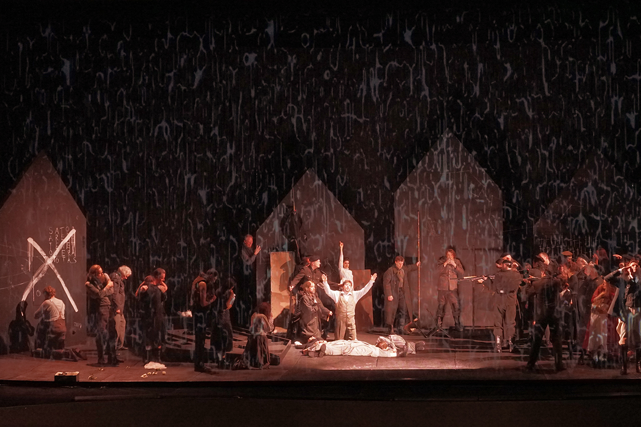 Klaus Grünberg set design, lighting, video: Der Freischuetz (Carl-Maria von Weber), Aalto Theater, Essen, 2018