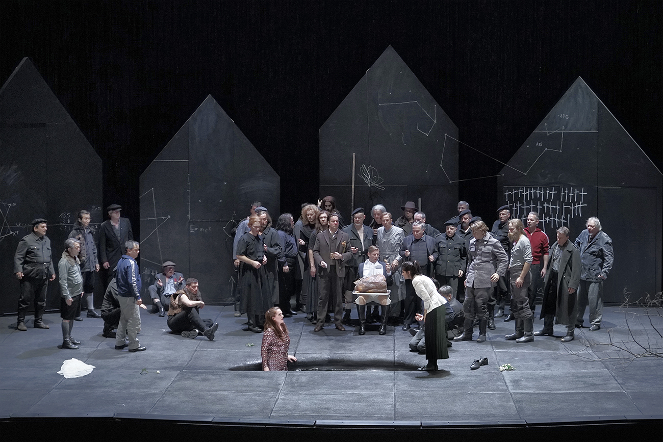 Klaus Grünberg set design, lighting, video: Der Freischuetz (Carl-Maria von Weber), Aalto Theater, Essen, 2018