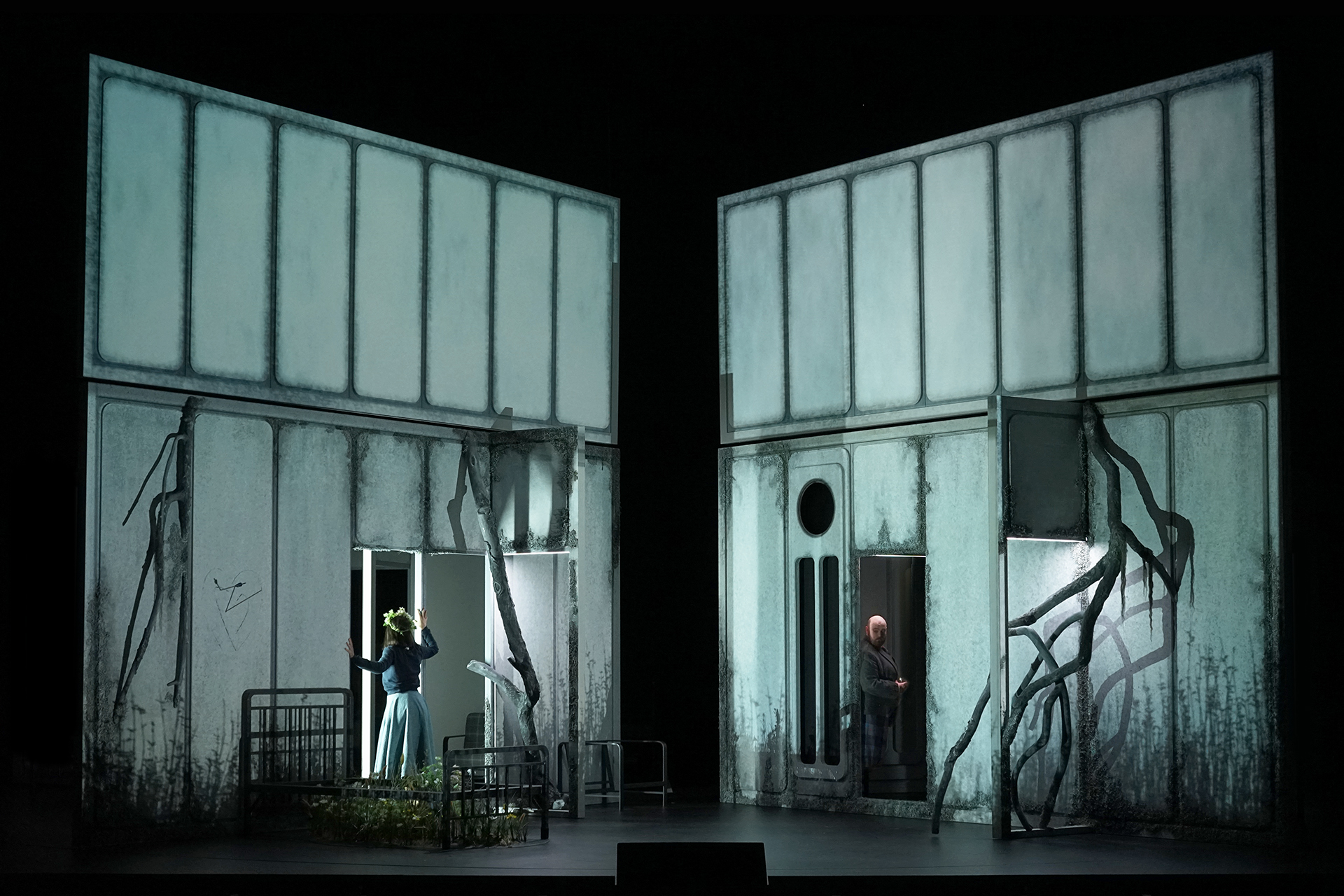 Lucia di Lammermoor (Gaetano Donizetti), set and light design: Klaus Grünberg, Opernhaus Zürich, 2017