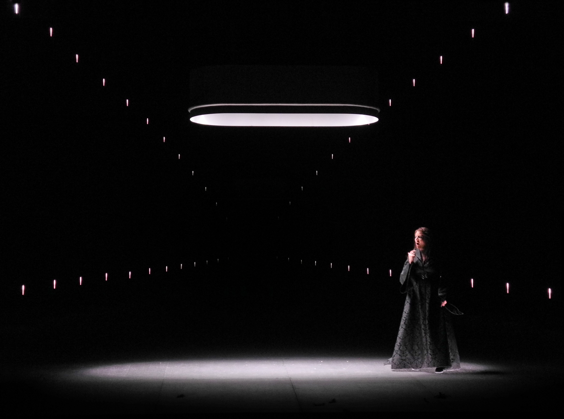 set and light design by Klaus Grünberg for Macbeth (Giuseppe Verdi), Opernhaus Zürich, 2016