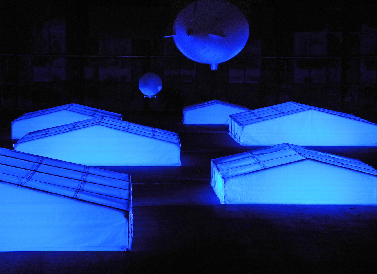 De Materie (Louis Andriessen), Regie: Heiner Goebbels, Bühnenbild und Licht: Klaus Grünberg, Kostüme: Florence von Gerkan, Ruhrtriennale 2014