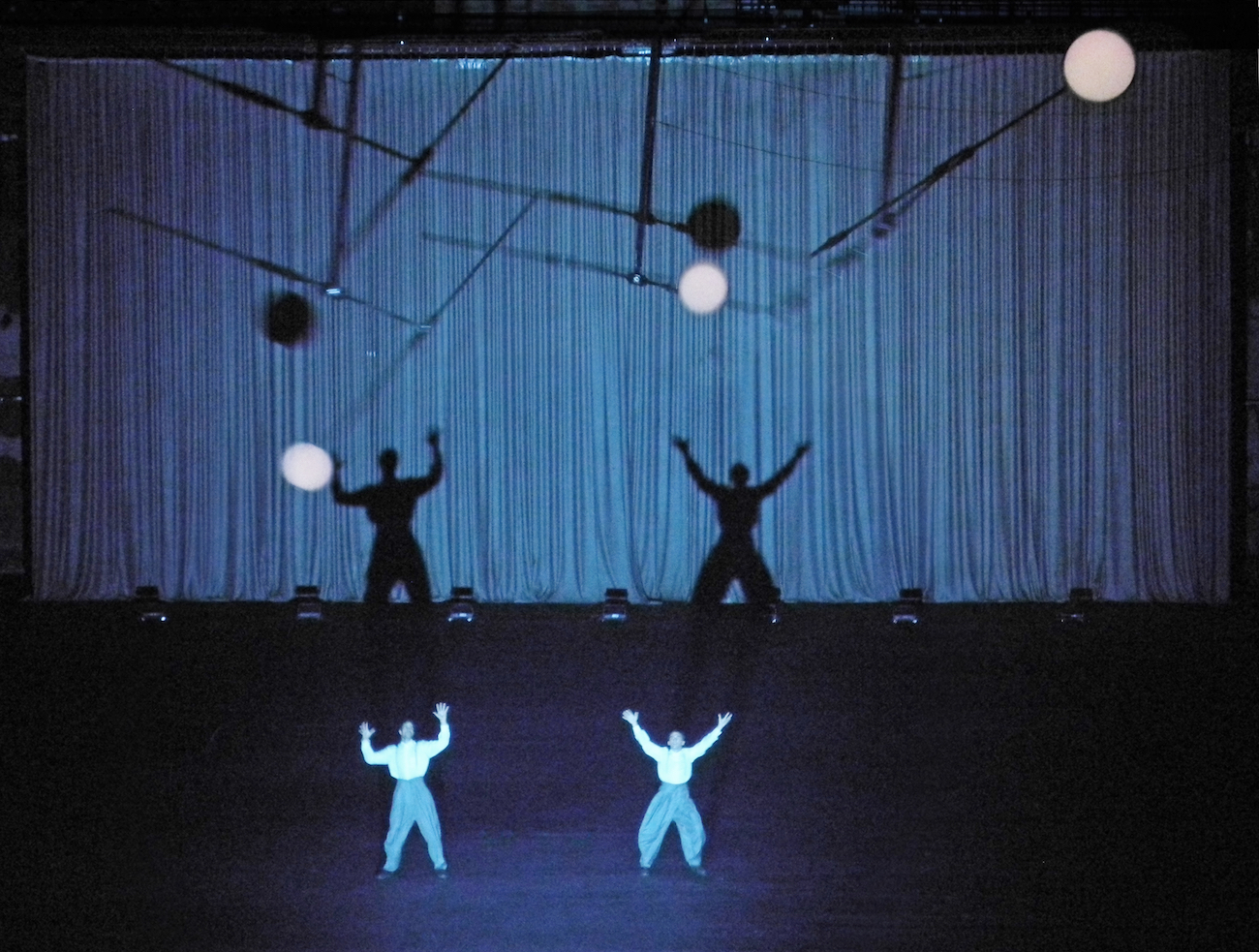 De Materie (Louis Andriessen), Regie: Heiner Goebbels, Bühnenbild und Licht: Klaus Grünberg, Kostüme: Florence von Gerkan, Ruhrtriennale 2014