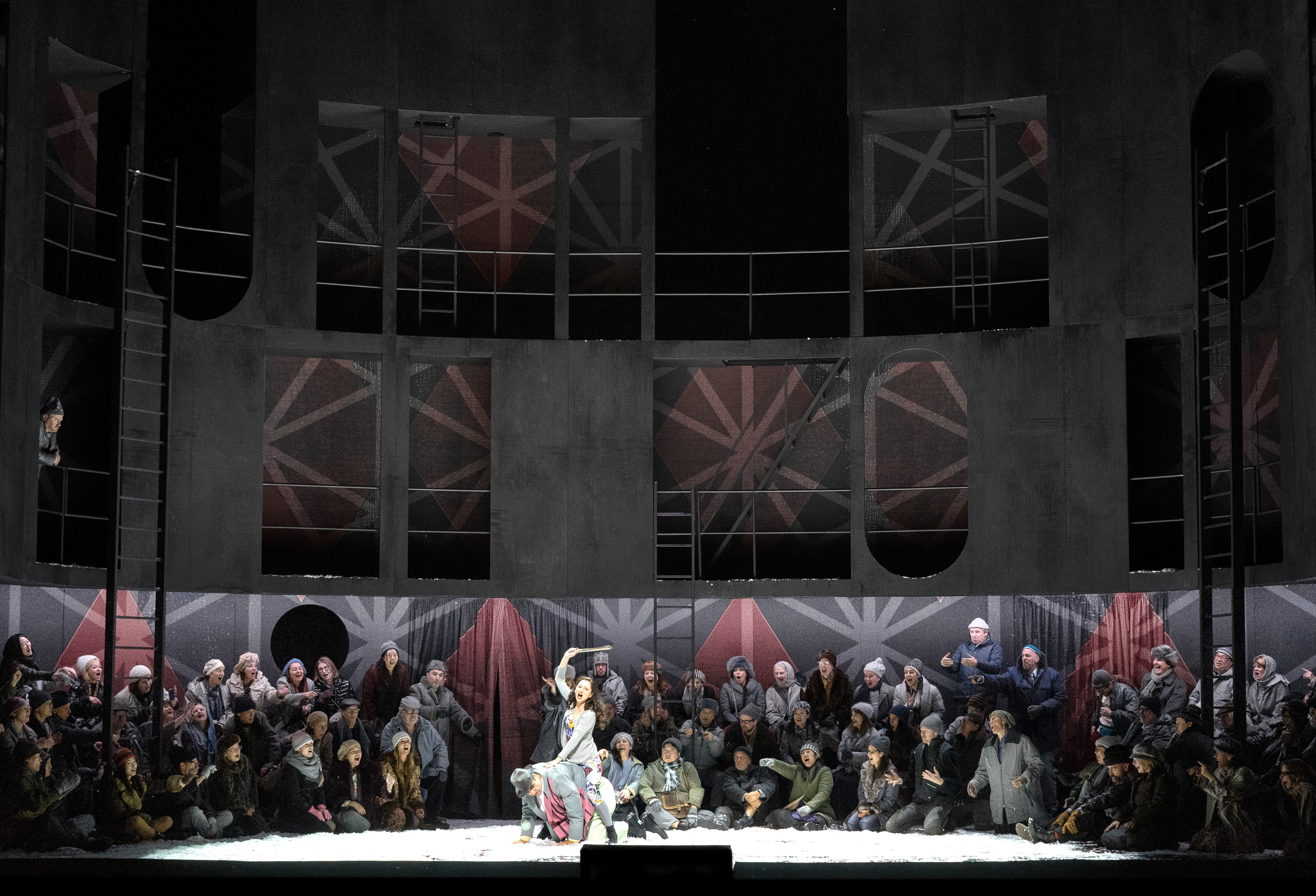 Klaus Grünberg, set and light design for Die Nacht vor Weihnachten (Rimski-Korsakow), Bayerische Staatsoper, 2025