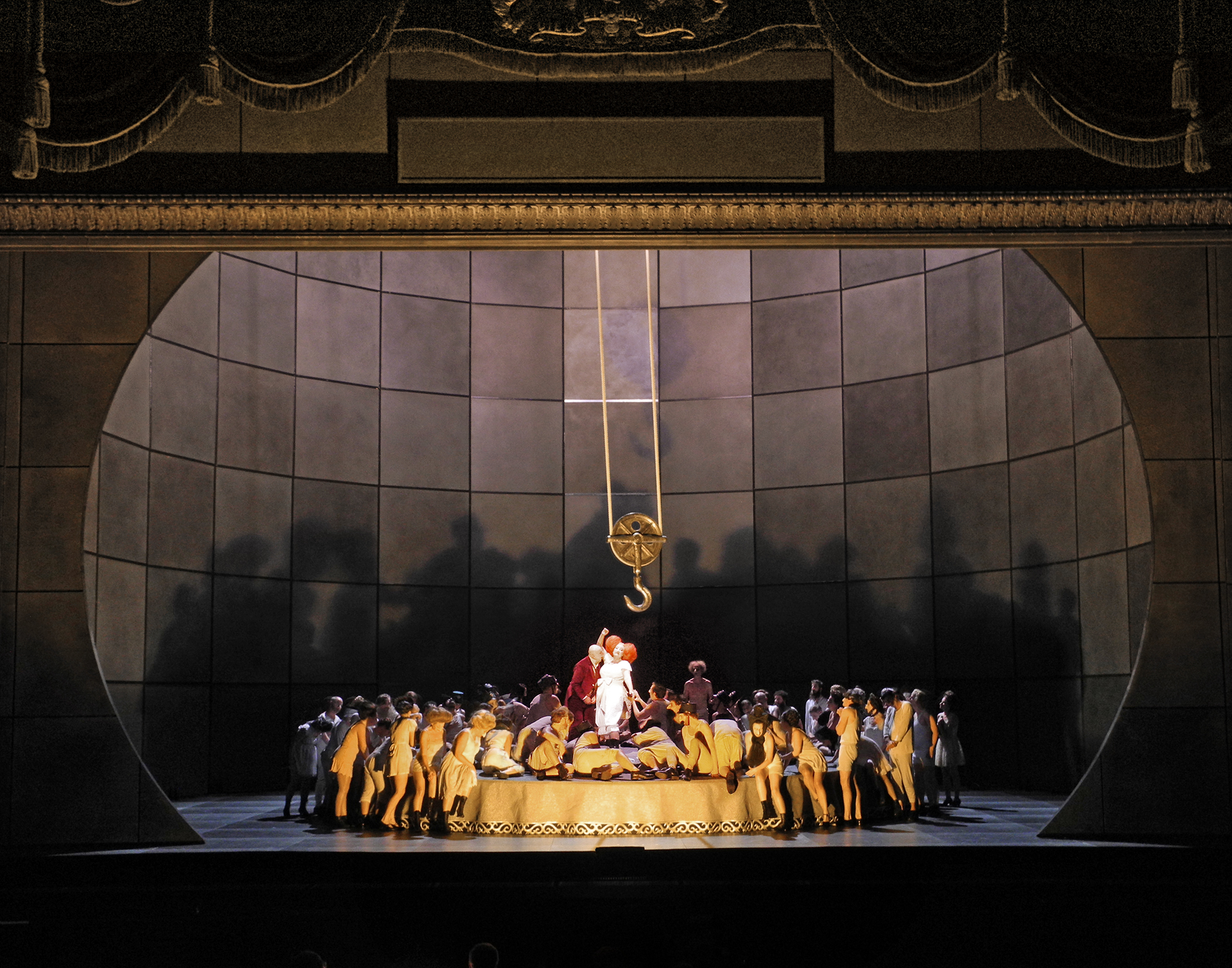 set and light design by Klaus Grünberg for THE NOSE (Dimitrij Schostakovitch), Royal Opera House London, 2016