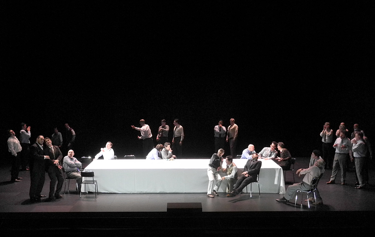 Rigoletto (Giusepppe Verdi), Regie: Tatjana Gürbaca, Bühnenbild und Licht: Klaus Grünberg, Kostüme: Silke Willrett, Opernhaus Zürich, 2013