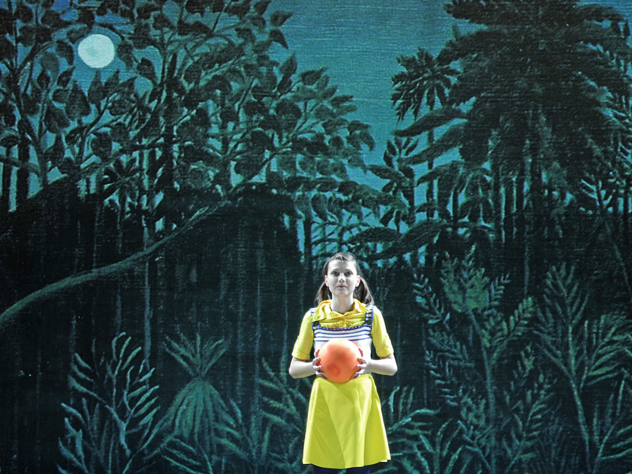 When the Mountain Changed it's Clothing, set design and light by Klaus Grünberg