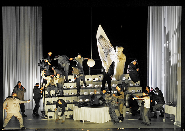 Klaus Grünberg, set and light design, Die Zauberin, Vlaamse Opera, 2011