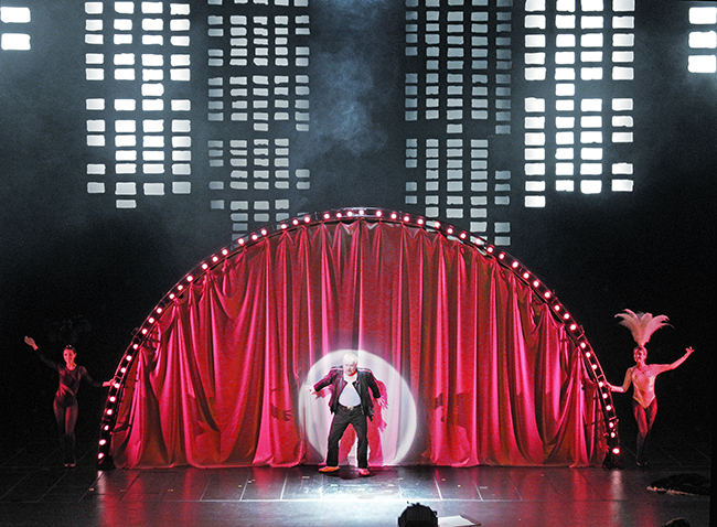 Klaus Grünberg, set and light design, Die Zauberin, Vlaamse Opera, 2011